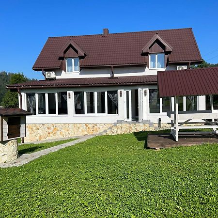 Котедж Смерекова Хата- Пилипець Kelechin Exteriér fotografie